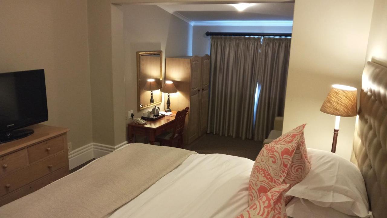 Hotel The Benjamin On Florida Road 4*